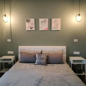 https://la-porta-verde-8.emilia-romagnahotels.net