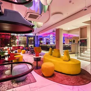 4* Hotel Adesso